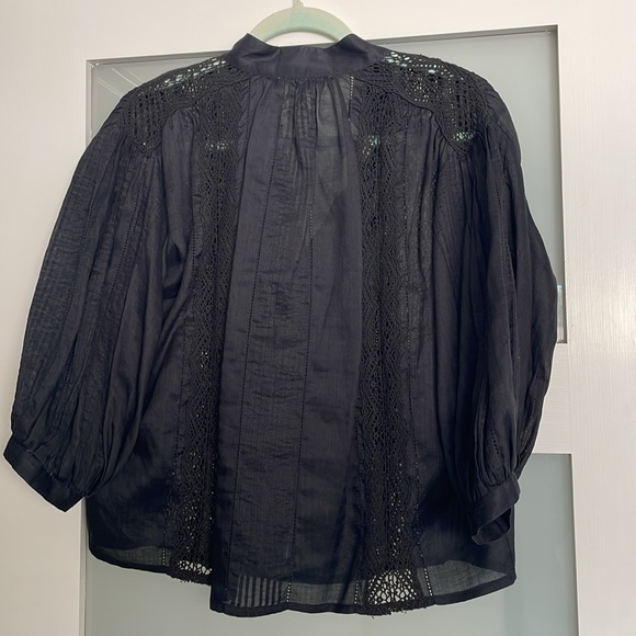 Frame Cali lace Blouse.  Bohemian lace/tucking detail. V neck relaxed fit Sze S - Picture 2 of 6